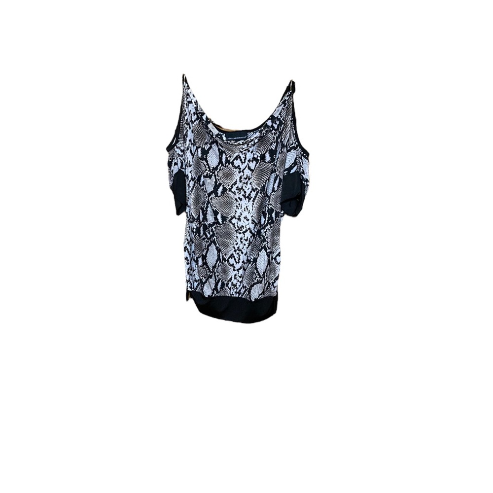 Women's Black and White Snake Print Top